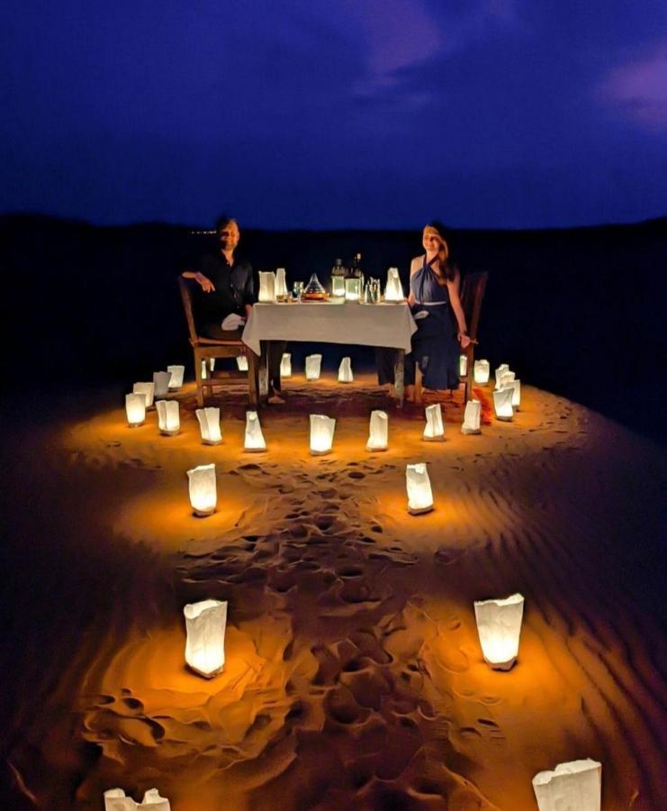 Отель Sahara Luxury Glamping Мерзуга Экстерьер фото