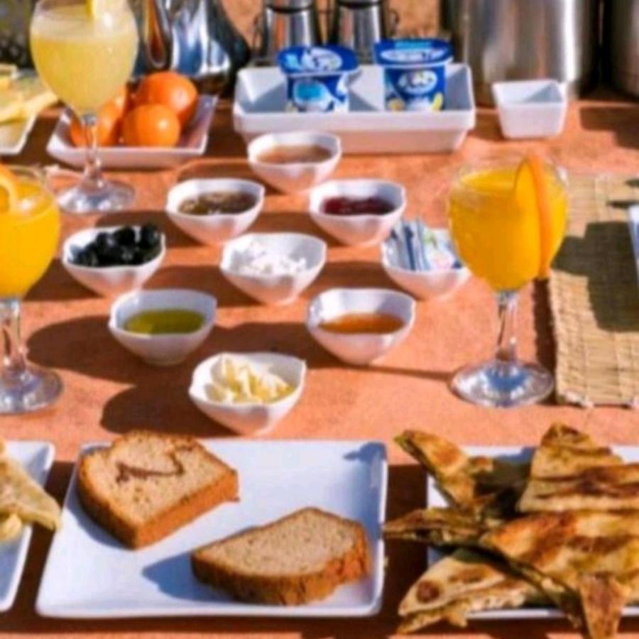 Отель Sahara Luxury Glamping Мерзуга Экстерьер фото
