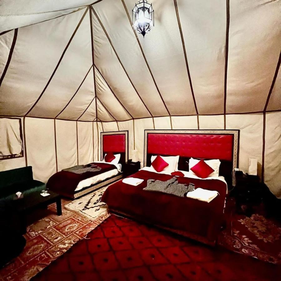 Отель Sahara Luxury Glamping Мерзуга Экстерьер фото