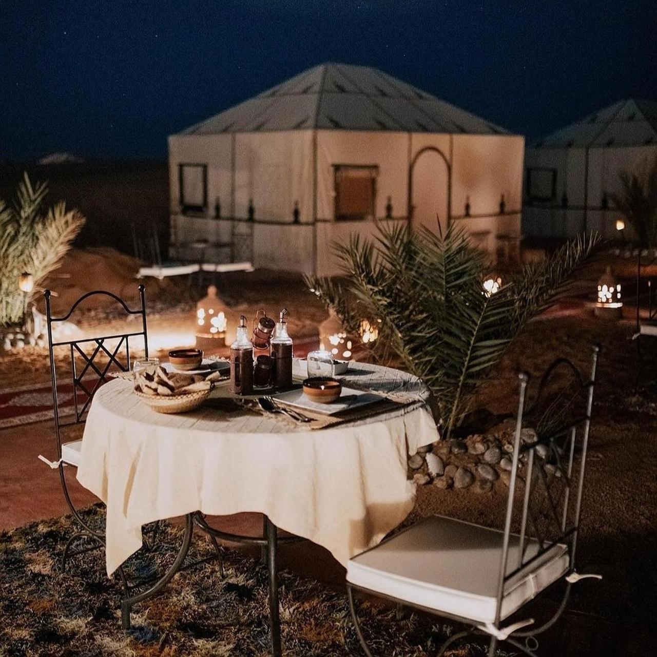 Отель Sahara Luxury Glamping Мерзуга Экстерьер фото