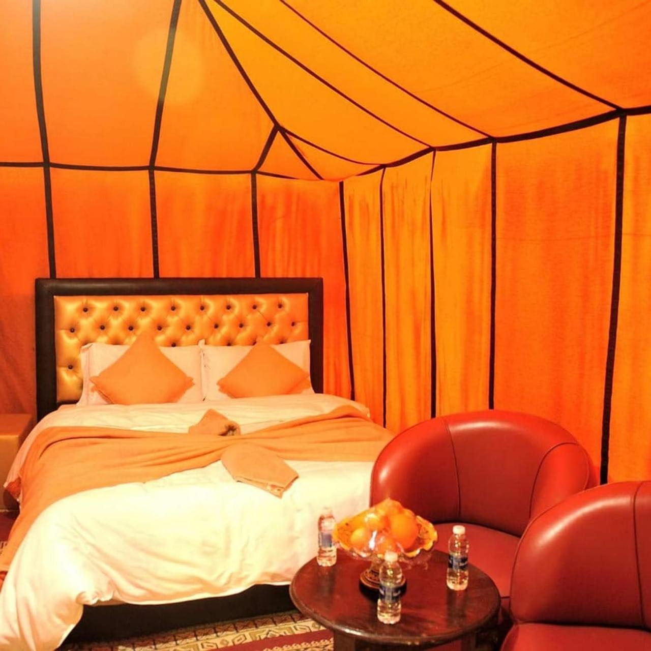 Отель Sahara Luxury Glamping Мерзуга Экстерьер фото